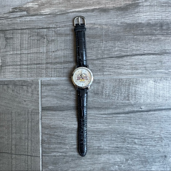 Authentic Walt Disney World 1971 Mickey Mouse Watch Works Limited Release - Picture 2 of 6